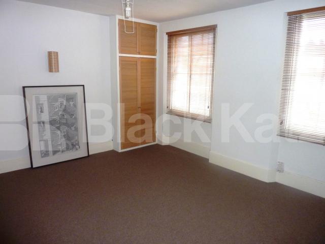 			MUST SEE AMAZING PERIOD PROPERTY!, 2 Bedroom, 1 bath, 1 reception Flat			 Crowndale Road, CAMDEN